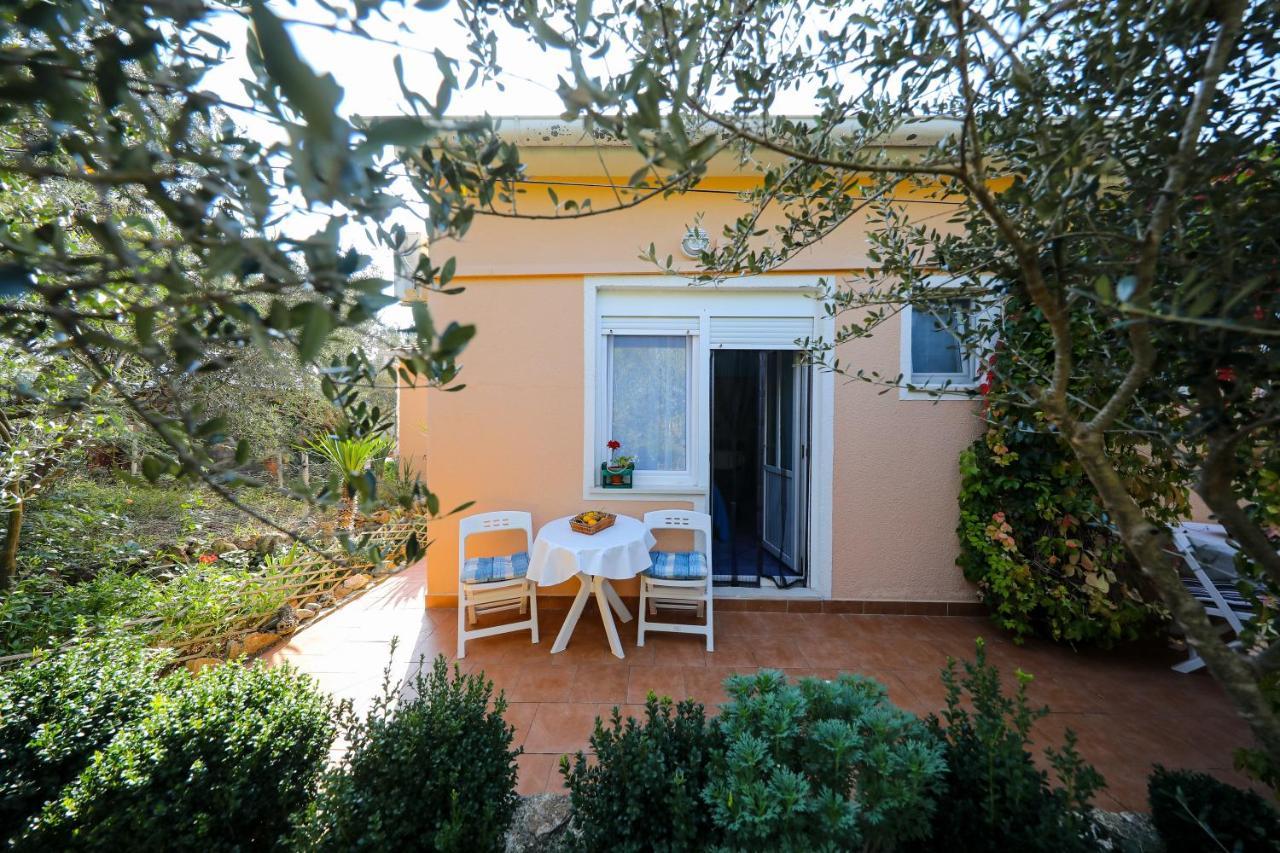 Apartments With A Parking Space Brbinj, Dugi Otok - 8160 Zewnętrze zdjęcie